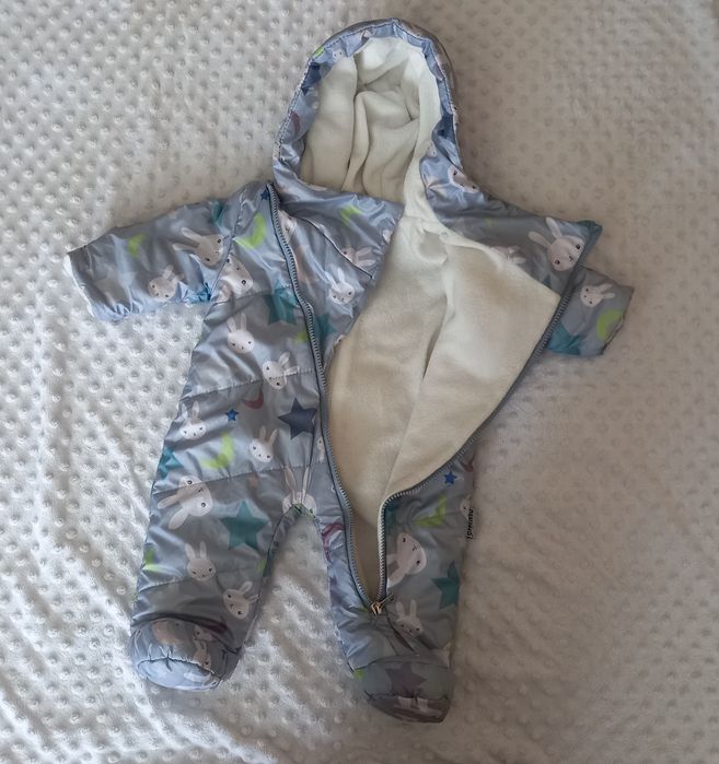 Весняний  комбінезон 68р.