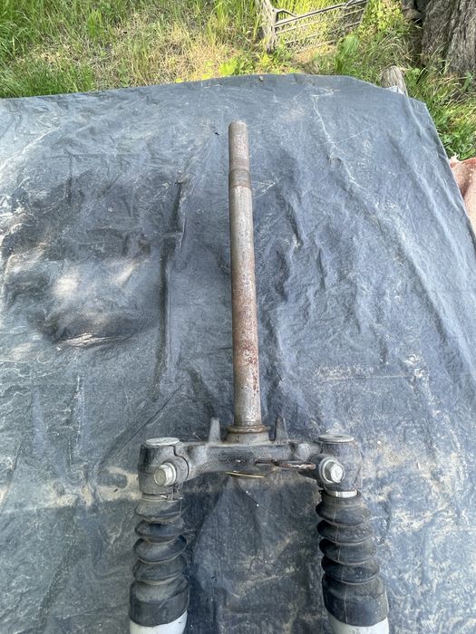 Продам вилку на мопед yamaha vino 4t sa26j