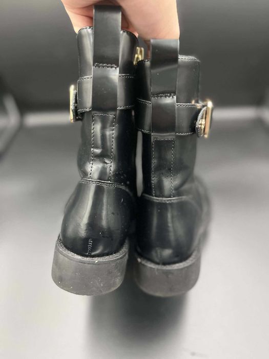 Buty BOSS Eleri – skórzane botki biker, rozmiar 39