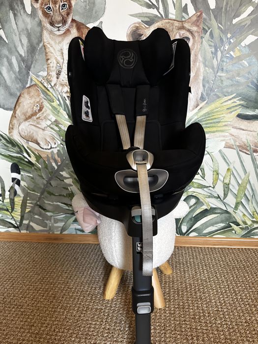 fotelik samochodowy Priam Cybex Sirona Zi, baza obrotowa do kompletu.