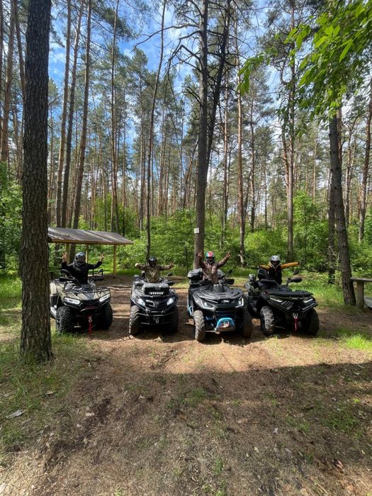 СЬОГОДНІ ВІЛЬНО | Будиночок з чаном у лісі — для двох, 15 хв від Києва