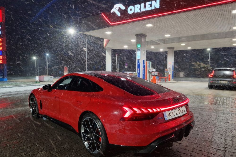 Najnowsze Audi Etron GT RS do Ślubu