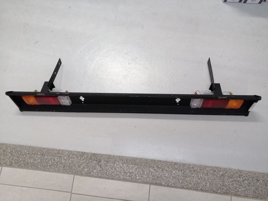 Parachoques trás completo Toyota Hilux NOVO
