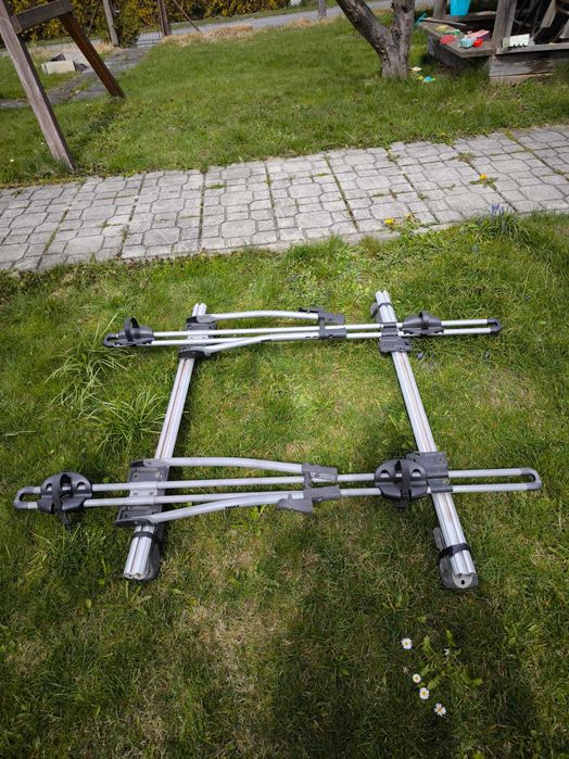 Thule Bagażnik rowerowy 2x + belki na relingi 120ccm