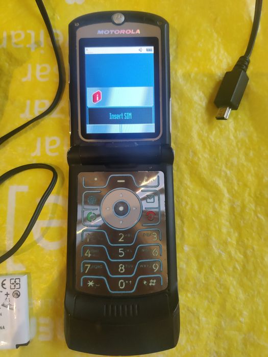 Telemóvel Motorola V3