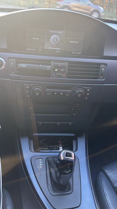 BMW E 90 330 XD 2006 року