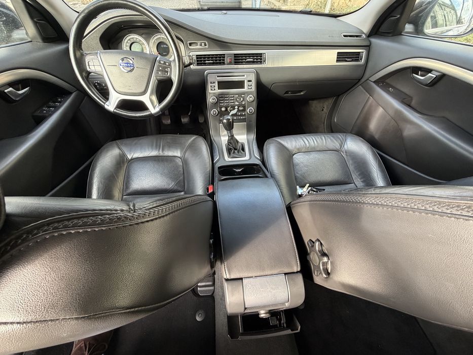 Volvo XC 70 — fotografia 7