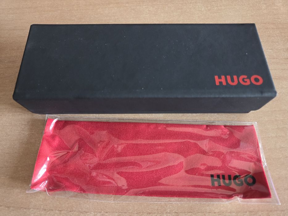 Armações de óculos Hugo Boss com clip