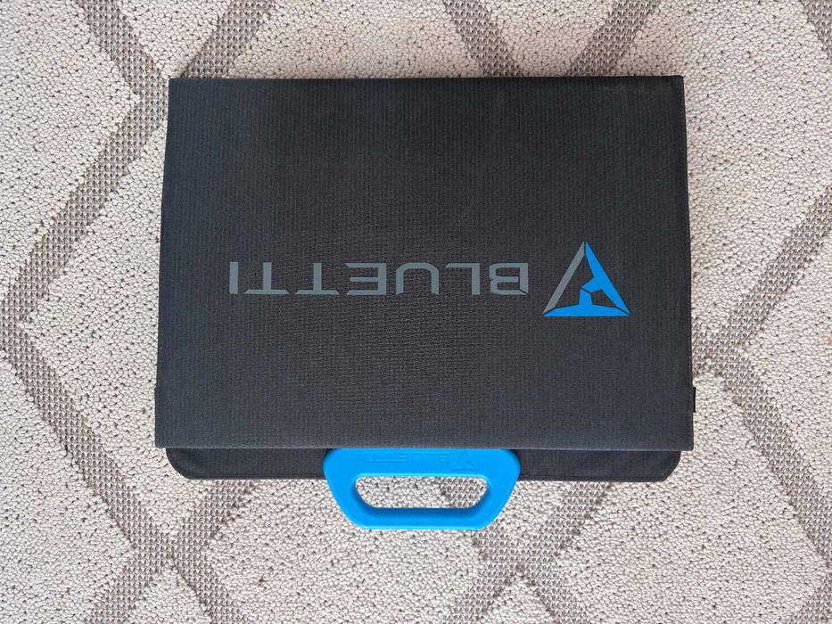 Складна сонячна панель Bluetti PV120, 120 Вт