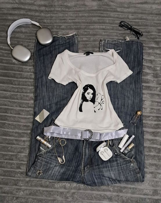 Речі на фото різні стилі