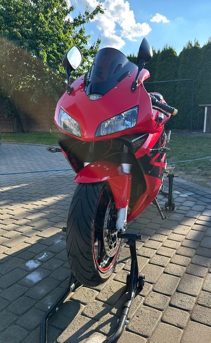 Honda CBR Honda CBR 600RR 2004r