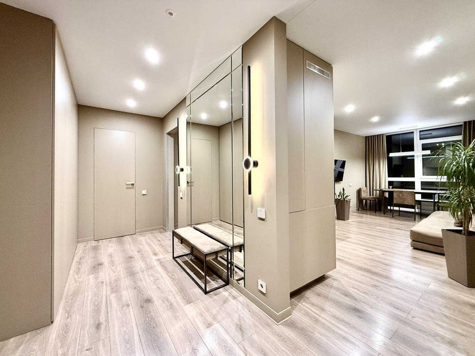 Автономна Інвертор Джона Маккейна 3А ЖК Французький квартал 2 Печерськ