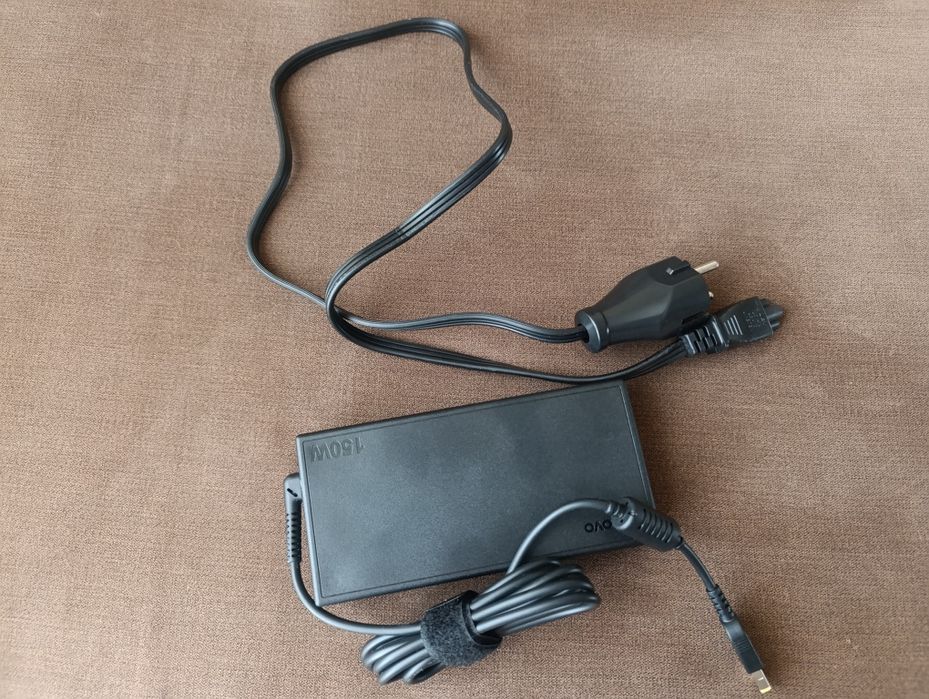 Зарядное устройство Lenovo 150W