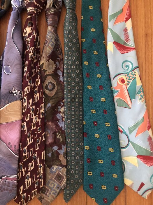 Gravatas de homem - várias