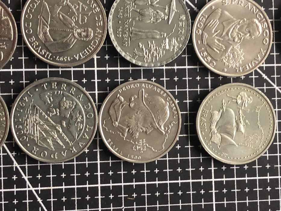 Moedas de escudo