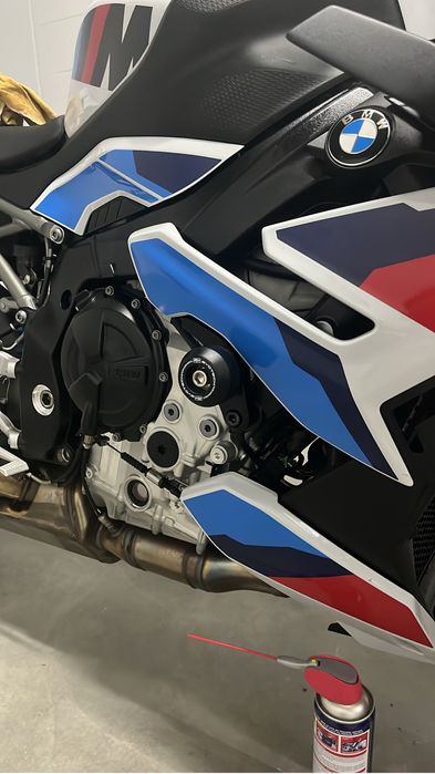 Bmw M1000R maio 2025 nova