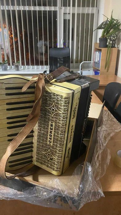 Аккордеон Hohner Verdi II