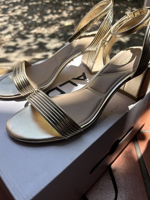Sandalias elegantes ALDO