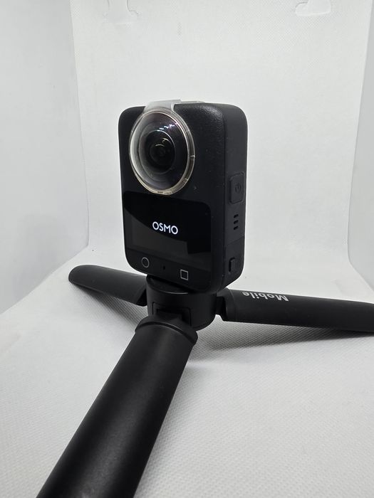 DJI Osmo 360 Adventure Combo