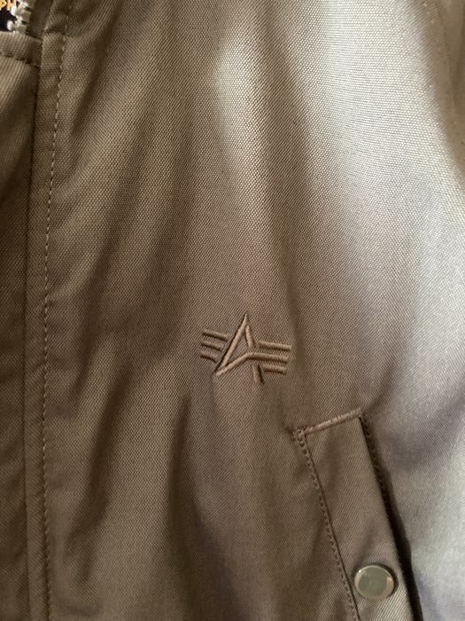 Parka Alphaindustries para frio extremo