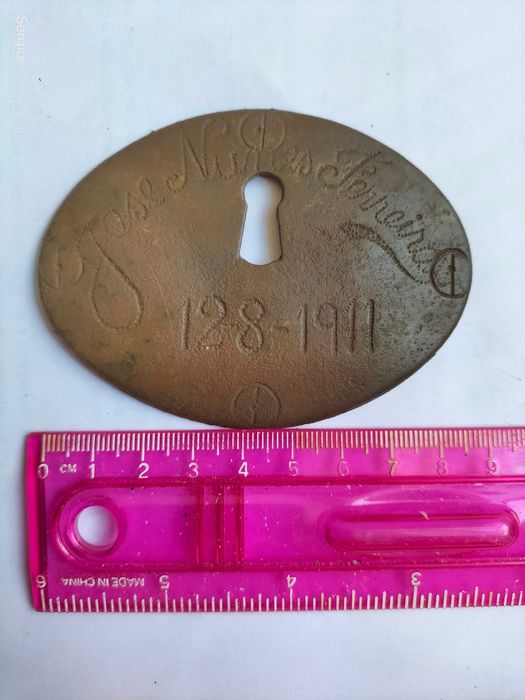 Escudo de fechadura personalizado 1911  Лот 16