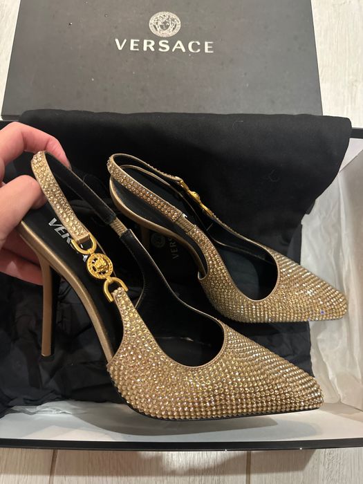 Нові оригінальні туфлі Versace