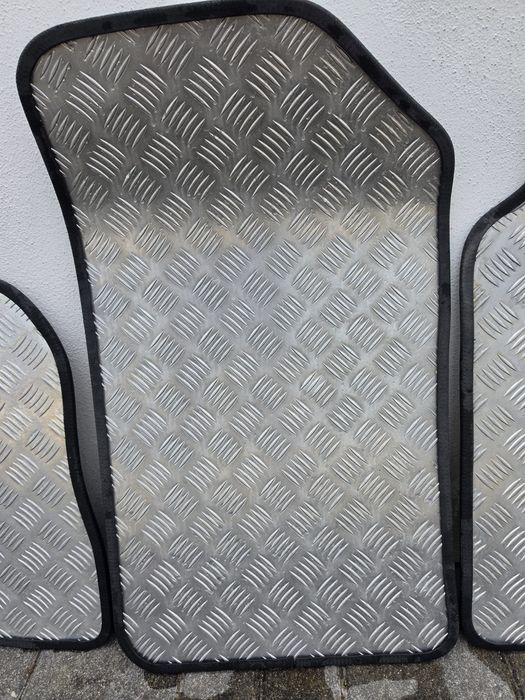 Tapetes de alumínio para Peugeot 206