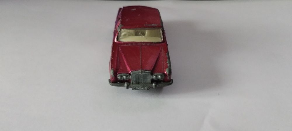 Matchbox Rolls royce silver shadow
