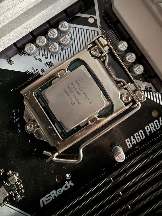 процессор i5 10400 - купити комплектуючі для ПК - Ціна на OLX.ua