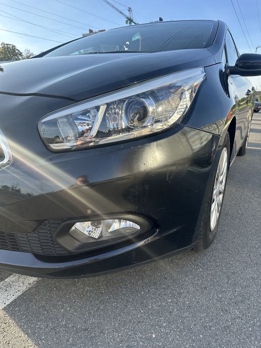 Продам Kia Ceed 2013