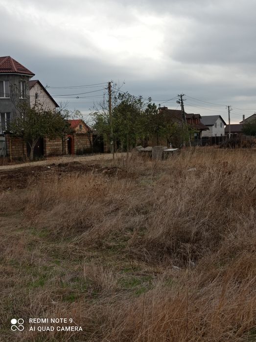 Продам земельный участок 6 соток.