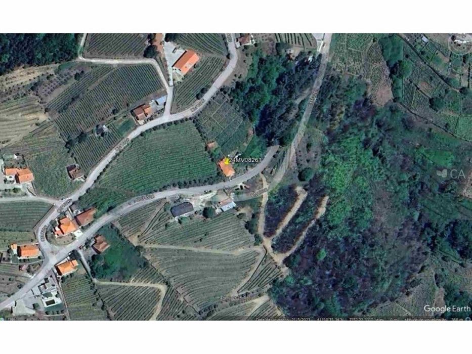 Terreno e Casa