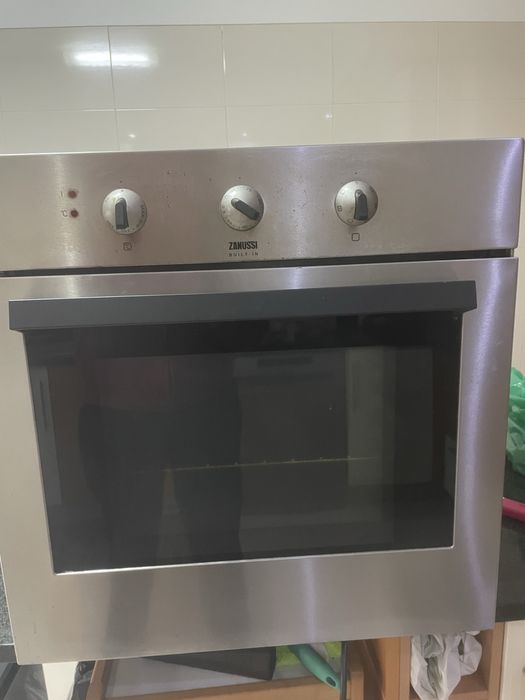Forno electrico de encastre zanussi