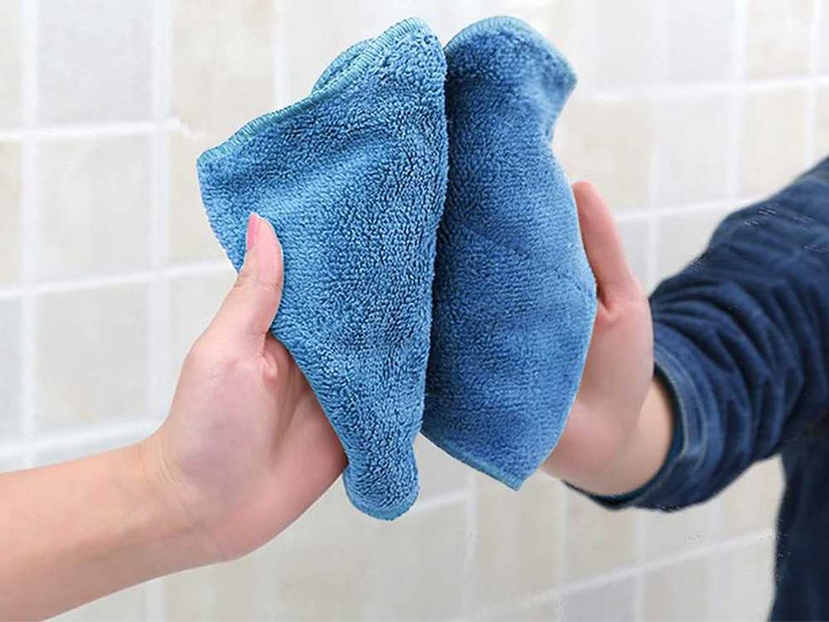 Mikrofibra do sprzątania – skuteczne ściereczki do każdej powierzchni
