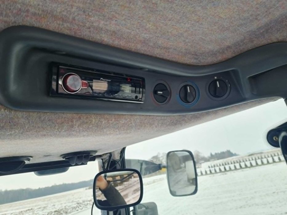 Ciągnik New Holland TM 165