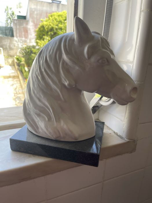 Decoraçao cavalo apara livros