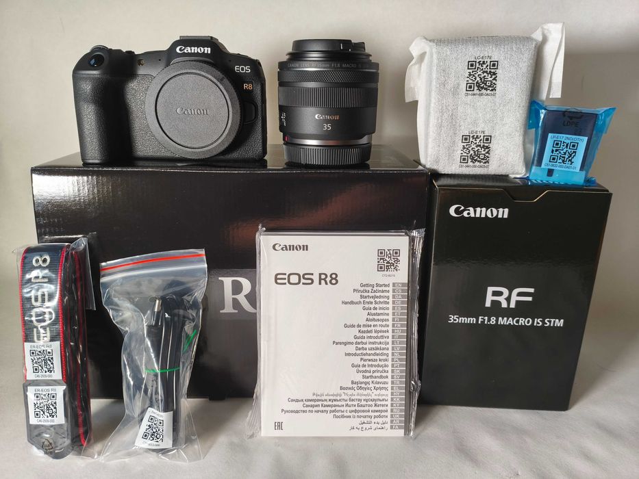 Фотоапарат Canon EOS R8 Kit RF 35mm F1.8 Macro IS STM Новий, Гарантія