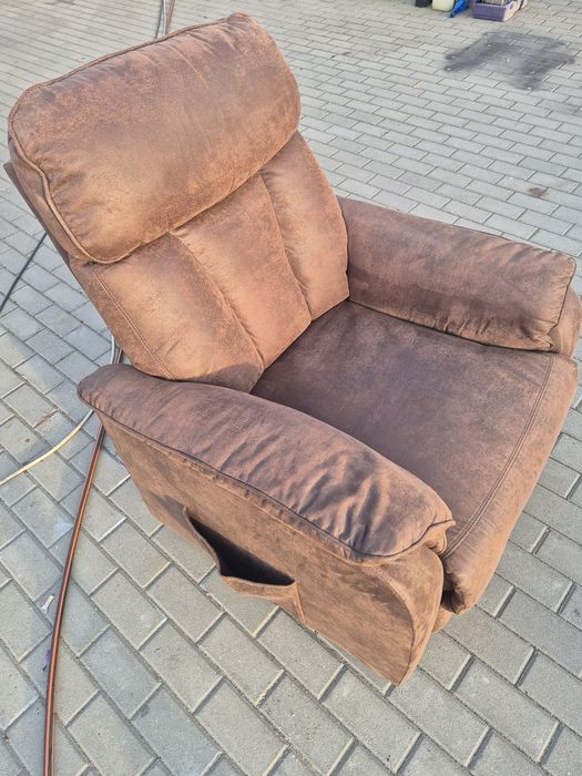 Fotel leniuch rozkladany zamsz