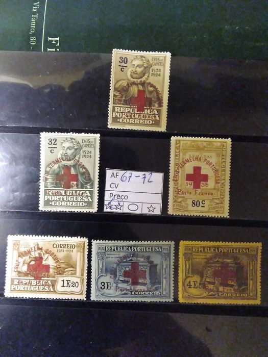 1936 Série da Cruz Vermelha Com Sobrecarga a Vermelho MNH **