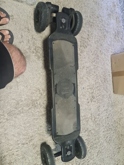 Skate Elétrico EVOLVE