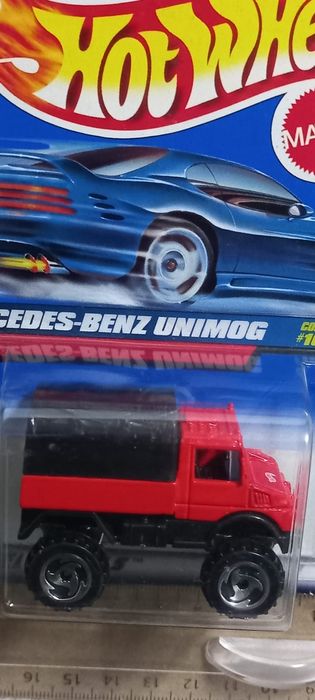 Mercedes-benz unimog hot wheels