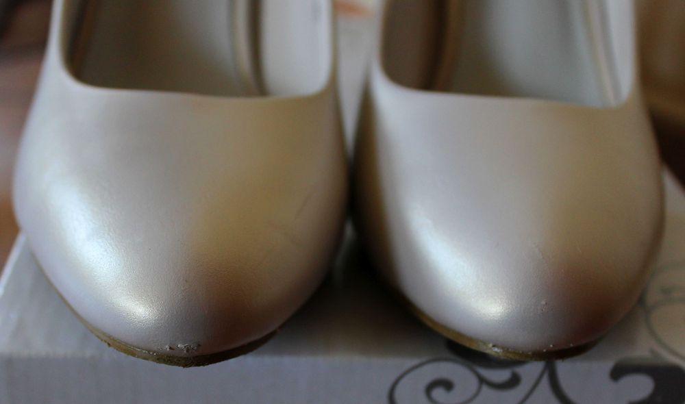 Perłowe buty szpilki ślubne Goodin rozm. 40