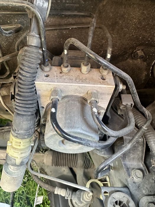 Блок абс abs Nissan X-Trail T32 1.6 dci 476604cc1a