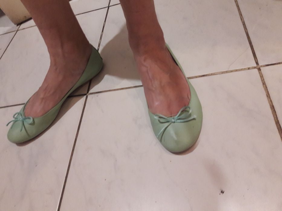 Тапочки, шлепки, Балетки