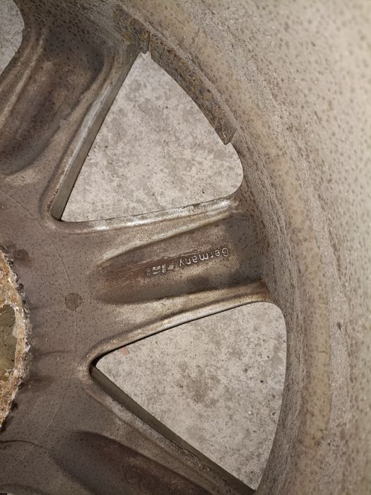 Opony letnie z alufelgami r17