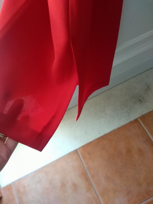 Calças de tecido vermelhas