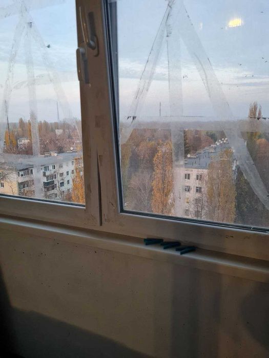 Продам 2 кімнатну  квартиру на Молодіжному. 24700