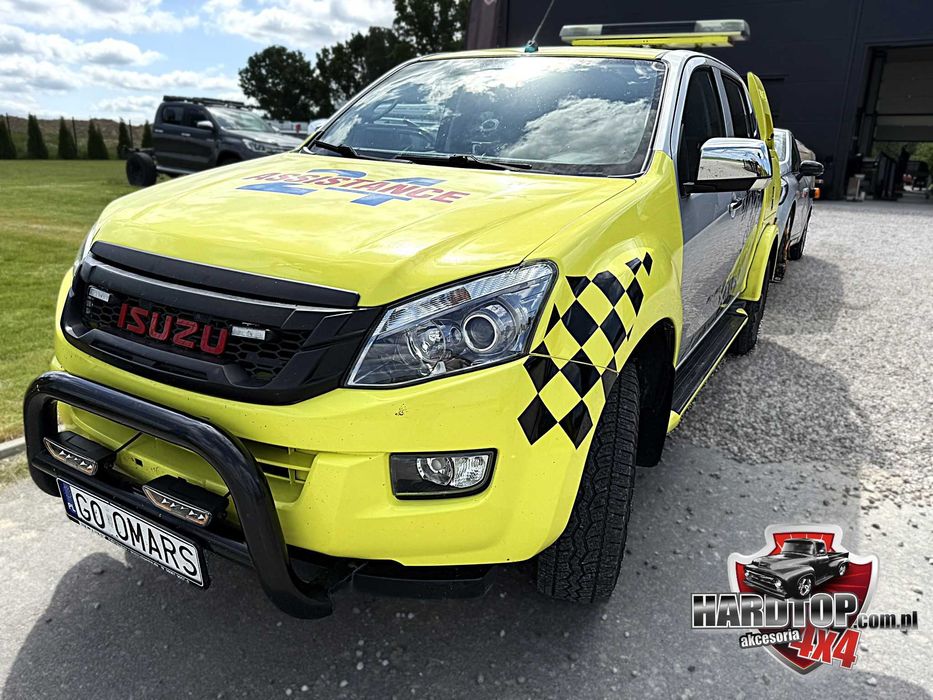 Panel LED OZZ P9″ czarny Oświetlenie Motocykle Quady Ciężarówki Pick-Up 4x4