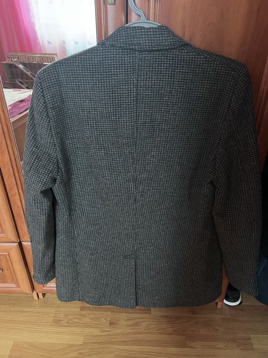 Чоловічий піджак