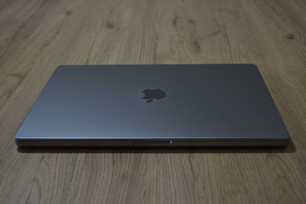 MacBook Pro M1 16" 16GB 512GB